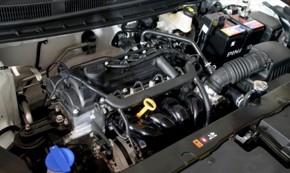 Sao bình ắc quy Kia Soluto bị yếu chỉ sau chưa đầy 3 năm?