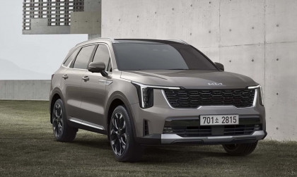 KIA Sorento facelift chính thức lộ diện
