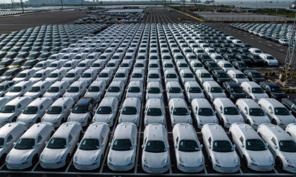 EU tăng gần gấp 5 lần thuế nhập khẩu đối với xe điện Trung Quốc