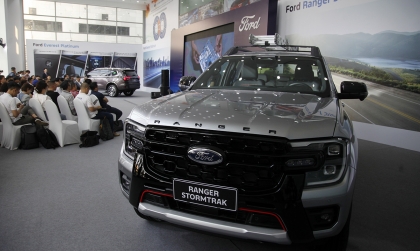 Ford Ranger Stormtrak – Xe Bán tải tiền tỷ có gì khác biệt?