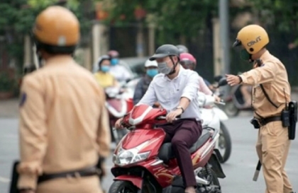 Mức phạt xe máy không mang giấy phép lái xe 