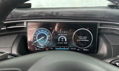 Đồng hồ Tucson báo lỗi như thế này là bị gì?