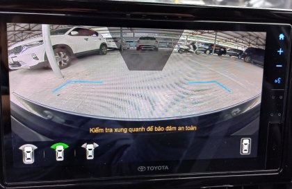 Cam trước xe corolla cross thế này có phải bị lỗi?