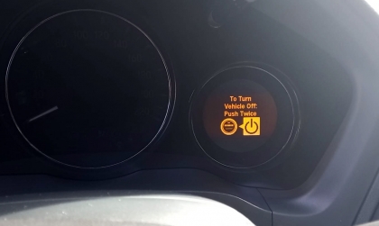 Honda HR-V không đề được, đèn cứ nhấp nháy