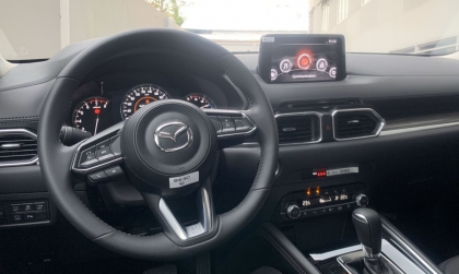 Làm sao để tắt radio của Mazda CX-5?