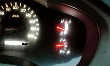 Kim nhiệt của Innova thấp thế này có sao không ạ?