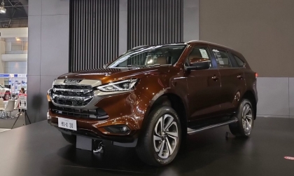 Bảng giá xe Isuzu tháng 8: Isuzu mu-X được ưu đãi 50% lệ phí trước bạ