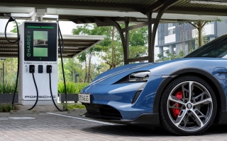 Bắt tay Charge+, Porsche Việt Nam mở rộng mạng lưới sạc nhanh trên toàn quốc