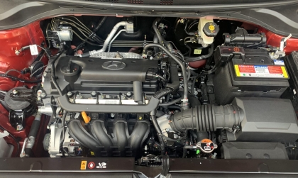 Cho em hỏi tắt máy xe hyundai accent có tiếng kêu là sao?