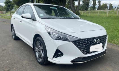 Xe Hyundai Accent em mua lại thì có được bảo hành trục lái không?