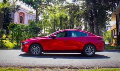 Mazda3 đời 2021 leo dốc kêu cọc cọc dưới gầm xe không tìm được nguyên nhân?