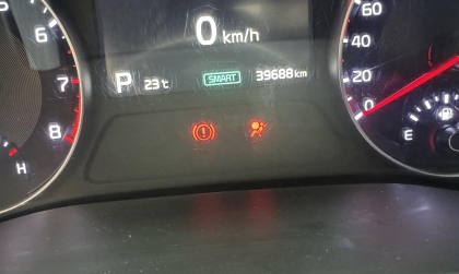 Xe Kia Cerato đột nhiên bị hiện lỗi túi khí là vấn đề gì?