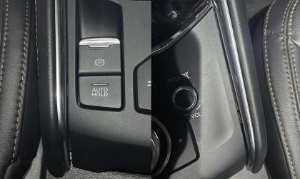 Mazda CX-5 của các bác có bị hở thế này không?