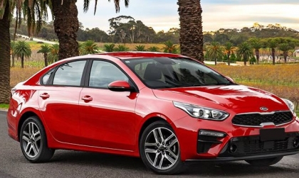 Em xin cách tiết kiệm xăng trên Cerato ạ?