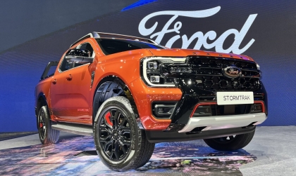 Ford Ranger Stormtrak nhận cọc tại đại lý, sẽ ra mắt ngay trong Quý II/2024?