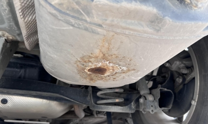 Xin ý kiến xử lý bầu ống xả xe Toyota Corolla Cross bị gỉ?