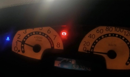 Toyota Vios có chỉnh được vòng tua không nhỉ?