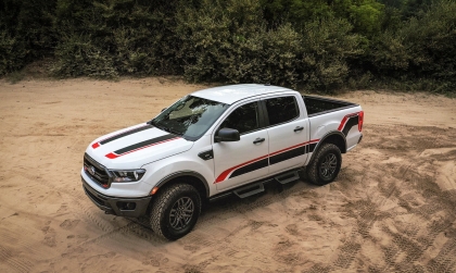 Không có phiên bản V6 3.0L, thị trường Việt Nam “bằng lòng” với phiên bản Ford Ranger Tremor chuyên off-road?