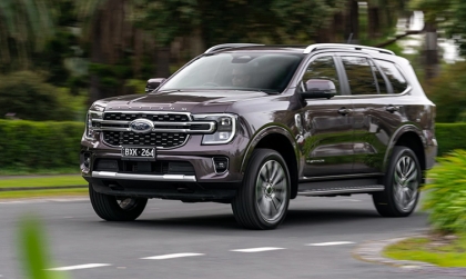 Ford Everest Platinum chuẩn bị về Việt Nam, nhưng sẽ không có bản V6 3.0