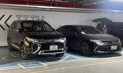 Ý thức giao thông: Đỗ xe ở khu vực dành cho người khuyết tật có bị xử phạt?