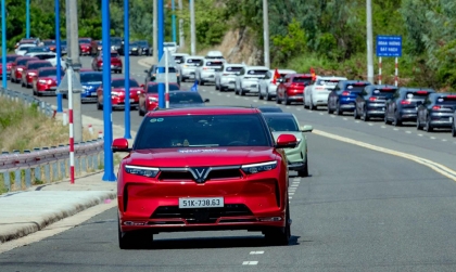 VinFast tạo sóng mua xe trả góp với chính sách