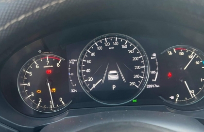 Xe Mazda CX-5 hiện 2 lỗi trên đồng hồ này là sao nhỉ?