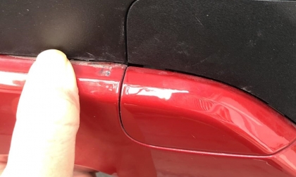 Nhựa đuôi xe Corolla Cross có thay được không?