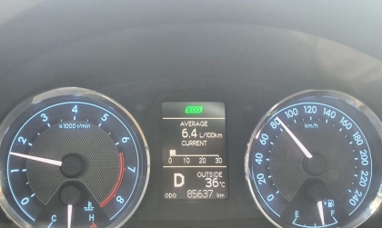 Vòng tua xe Corolla Altis như thế này có yếu quá không ạ?