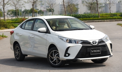 Vào số xe Vios MT bị giật là sao nhỉ?