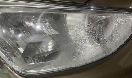 Xe Hyundai Grand i10 bị hấp hơi đèn xe thế này phải xử lý thế nào?