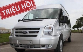 Ford Việt Nam triệu hồi Transit vì gạt nước
