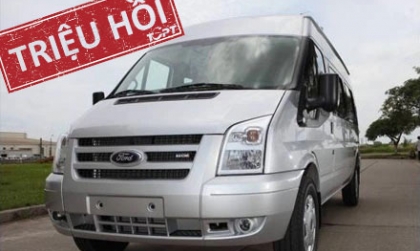 Ford Việt Nam triệu hồi Transit vì gạt nước