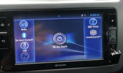 Vì sao xe Toyota Wigo phải cài lại ngày giờ cho màn hình liên tục?