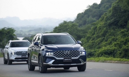 Bảng giá xe Hyundai tháng 8/2024: Hyundai Santa Fe được giảm giá tới 50 triệu đồng