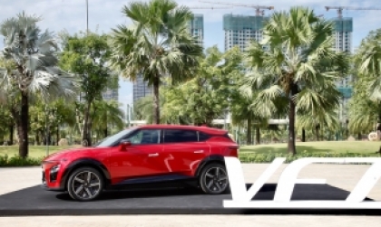 VinFast tặng 50% lệ phí trước bạ cho các dùng xe cao cấp