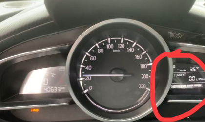 Xử lý hiện tượng này của Mazda2 sao các bác nhỉ?