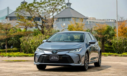 Thay lọc xăng mà Corolla Altis lại bị đề lâu hơn là sao nhỉ?