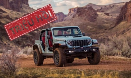 Triệu hồi Jeep Wrangler do lỗi cụm đồng hồ 