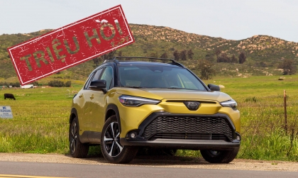 Triệu hồi Toyota Corolla Cross do nguy cơ không đạp được phanh
