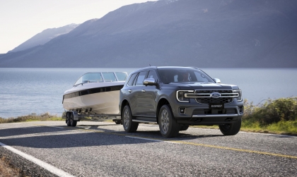 Xin tư vấn xe Ford Everest bị lỗi khi di chuyển đường dài