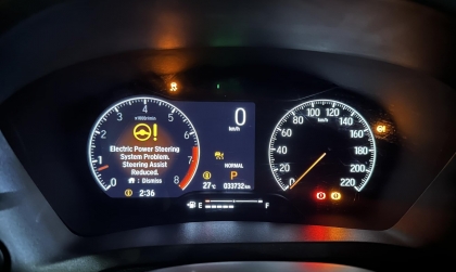 Sao xe Honda HR-V báo lỗi thế này?