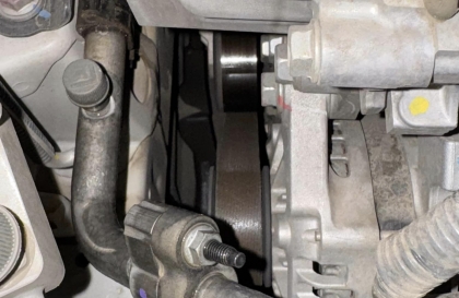 Xe Vios kêu khi tăng ga do đâu?