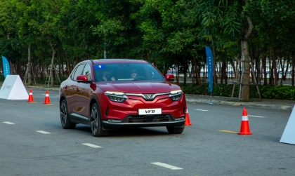 Bảng giá ô tô VinFast tháng 9/2024: VinFast VF 8 được ưu đãi tới 217 triệu đồng