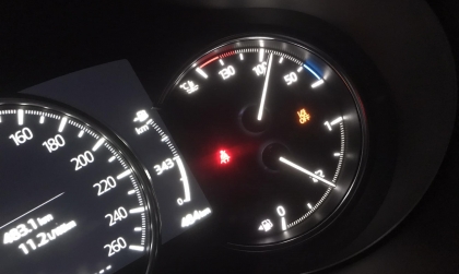 Mong các bác giải thích giúp em cách tắt chế độ này trên Mazda CX-5