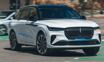 Bộ Thương mại Hoa Kỳ: Cần ngăn xe nhập khẩu từ Trung Quốc, kể cả xe Mỹ