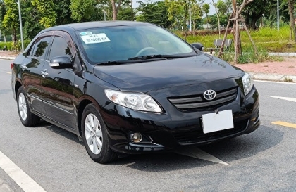 Toyota Altis bị xóc và cứng khi đi vào đường xấu thì khắc phục thế nào?