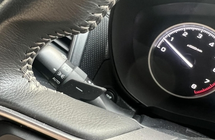 Đèn định vị của Forester bị vấn đề như này là sao ạ?