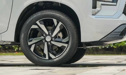 Xpander chỉ bị mòn lốp sau bên phụ là lỗi gì nhỉ?