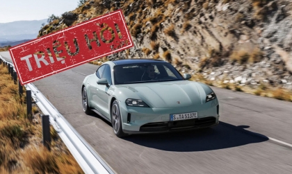 Tiếp tục triệu hồi xe điện Porsche Taycan do lỗi pin điện