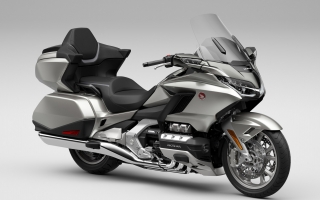 Thế giới 2 bánh: Honda Gold Wing nâng cấp màu mới cho năm 2024, giá bán giữ nguyên